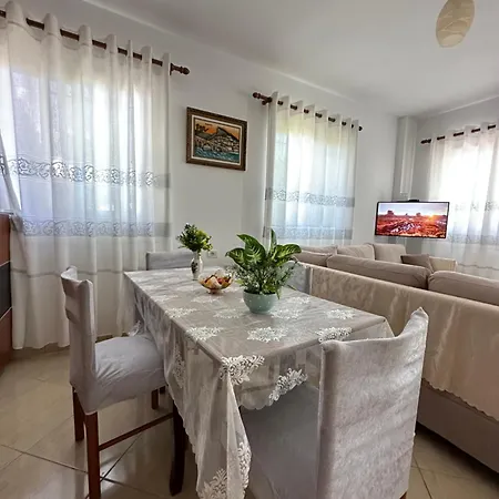 Xhuliano 4*