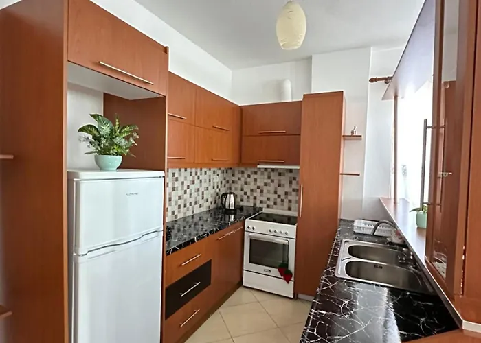 Xhuliano Casa de hóspedes 4*