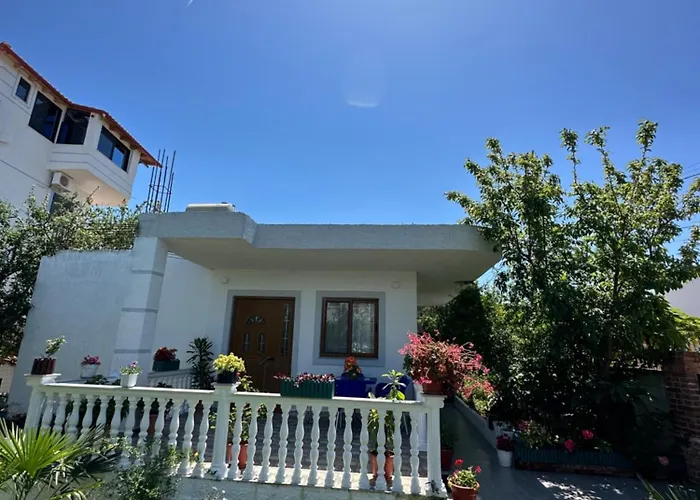 Casa de hóspedes Xhuliano Ksamil